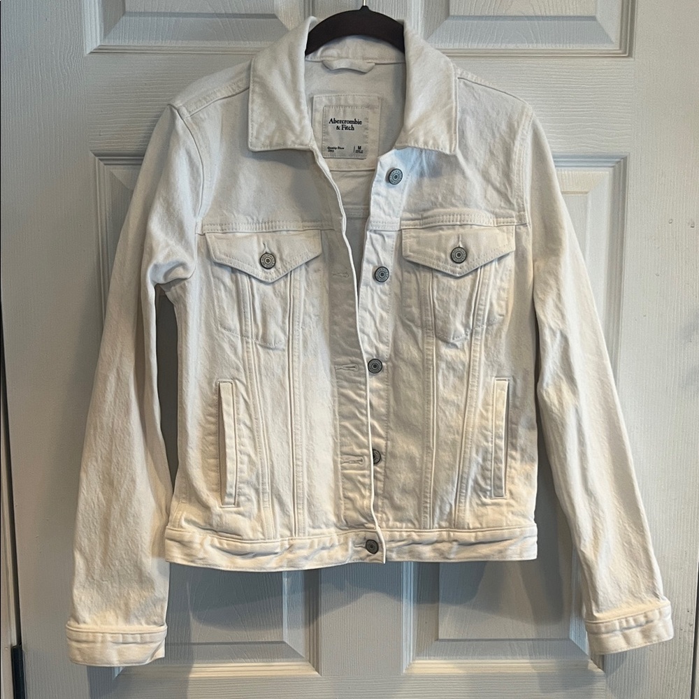 Abercrombie & Fitch Women's White Jean Jacket